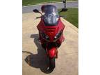 250cc Scooter 2000 OBO - 670 miles - adult owned