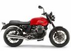 2015 Moto Guzzi V7 Stone