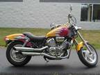 $2,499 1994 Honda Magna -