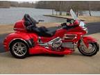 sq ;*~2004 Honda Gold Wing Red~;F.8*