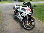 $5,100 2001 Honda CBR 600 F4i - Show Bike - Very Stylish and Very Fast