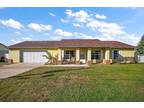 49 Lake Jackson Dr, Mascotte, FL 34753