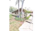 2444 Laurelwood Dr #F, Clearwater, FL 33763