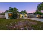 3731 Lokai Pl, Sarasota, FL 34232