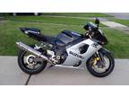 2001 GSXR1000R Low miles many extras! LOOK