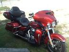 2014 Harley Davidson Electra glide ultra classic- 14K miles