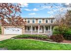 2821 Rifle Ridge Rd, Oakton, VA 22124