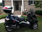 2010 Piaggio/Vespa MP3 400ie Scooter