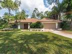 2225 Royal Ln, Naples, FL 34112