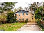 2620 12th St S, Arlington, VA 22204