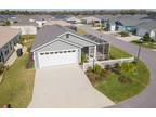 525 Kimberly St, The Villages, FL 32163