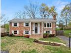 3761 Del Mar Dr, Woodbridge, VA 22193