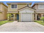 9240 NW 55th St, Sunrise, FL 33351