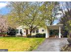 3002 Rosemary Ln, Falls Church, VA 22042