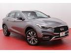 2017 INFINITI QX30 Luxury