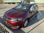 2018 Chrysler Pacifica Hybrid Limited