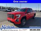 2021 GMC Sierra 1500 AT4 4x4 Crew Cab 5.75 ft. box 147.4 in. WB