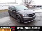 2015 Dodge Grand Caravan Passenger SE Minivan 4D