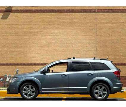 2009 Dodge Journey for sale is a Grey 2009 Dodge Journey Car for Sale in San Antonio TX