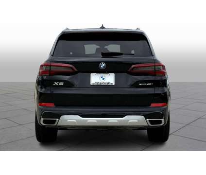 2022UsedBMWUsedX5UsedSports Activity Vehicle is a Black 2022 BMW X5 Car for Sale in League City TX