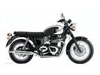 2010 Triumph Bonneville T100