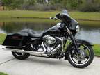 dert 2012 Harley Davidson FLHX Street Glide Extra Clean Bike