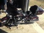 2005 Harley Davidson FLHTCUI Ultra Classic in Campbellsport, WI