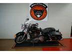 2011 Harley-Davidson FLHRC Road King Classic