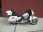 2013 Harley-Davidson FLHTCU Ultra Classic Electra Glide