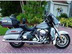 2014 Harley Flhtk Electra Glide Ultra Limited Showroom New