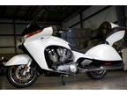 2014 Victory Vision Tour White Metallic