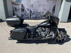 2020 Indian Motorcycle Roadmaster Dark Horse Thunder Black Smoke