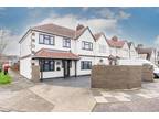 4 Bedroom House for Sale in Bishop Ken Road