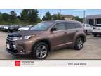 2019 Toyota Highlander Limited Platinum