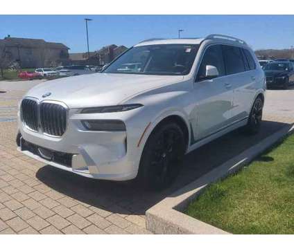 2023 BMW X7 xDrive40i is a White 2023 Car for Sale in Schererville IN