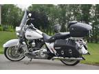 Beautiful FLHRC Road King Classic 2013 Harley-Davidson Touring