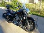 clean 97 Harley Davidson Road King