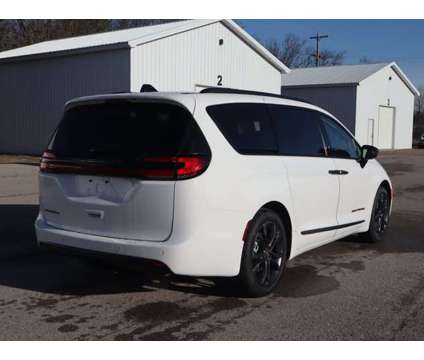 2024 Chrysler Pacifica Touring L is a White 2024 Chrysler Pacifica Touring Car for Sale in Traverse City MI