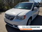 2013 Chrysler town & country White, 232K miles