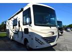 2017 Thor Motor Coach Hurricane 29M 31ft