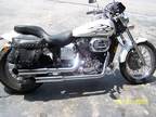 2003 Honda Shadow 750 loaded and excellent condition