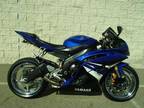 2008 yamaha r6 in blue!!!