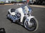 2007 Suzuki Boulevard white;~;F.8**"*