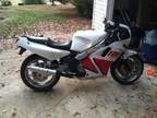 $850 1987 Yamaha FZR 1000 (concord)