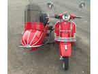 2005 Vespa Stella & side carSSSSS