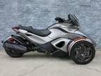 2013 Can-Am Spyder ST-S SM5