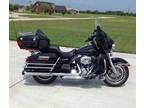 2013 Harley Davidson FLHTCU Ultra Classic Electra Glide in Victoria, TX