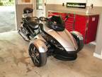 2008 Can Am Spyder Gray & Black Bike