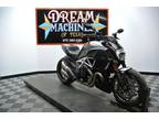 2015 Ducati Diavel Carbon Star White and Matt Carbon