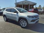 2024 Jeep Compass Silver, 14 miles